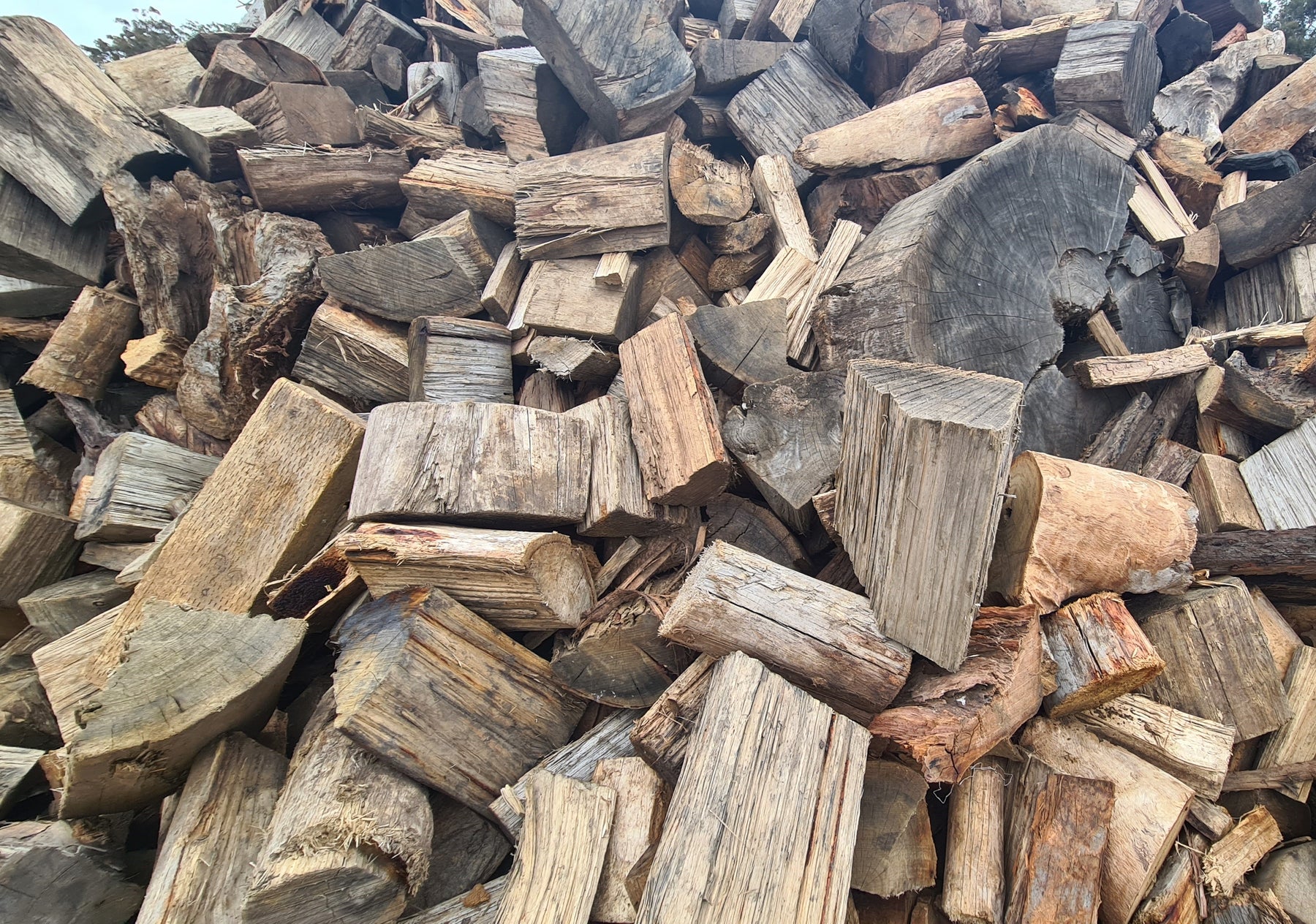 Firewood Next day delivery Melbourne Areas